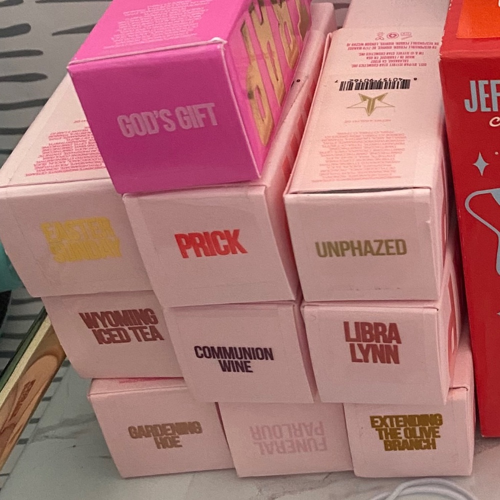 Jeffree star lipstick bundle